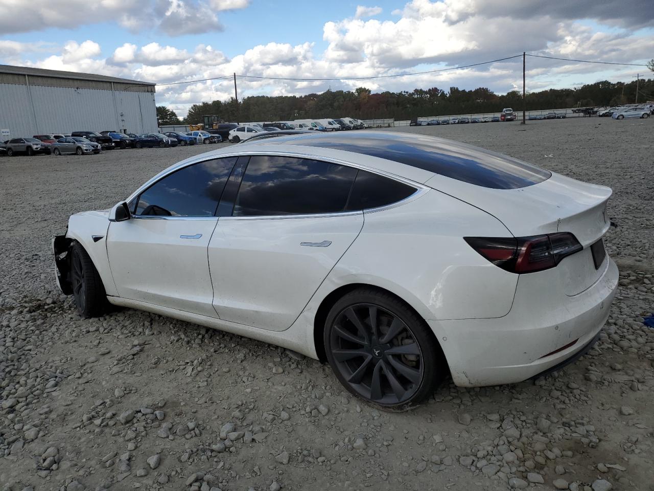 2019 Tesla Model 3 VIN: 5YJ3E1EA2KF483887 Lot: 75977584