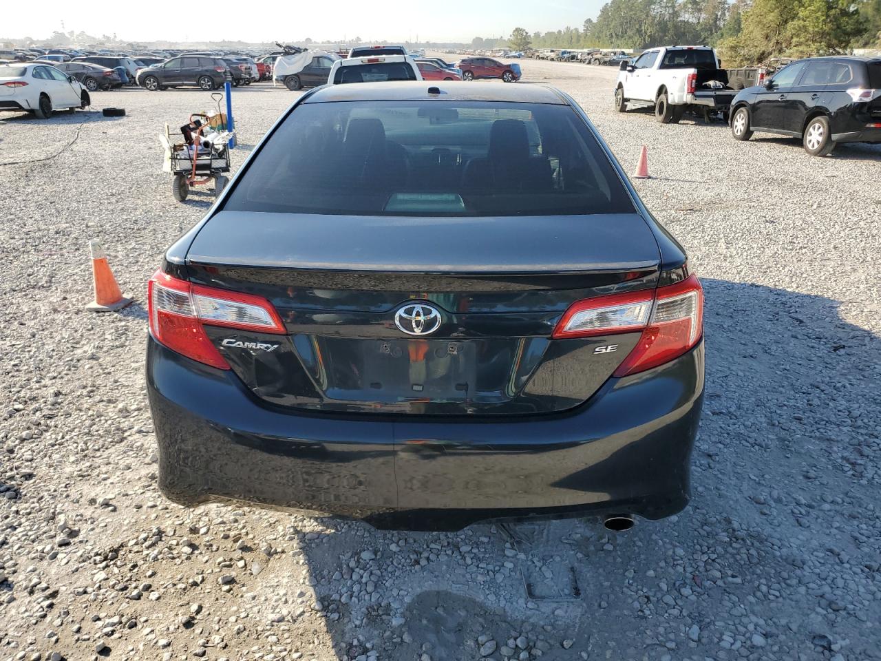 2012 Toyota Camry - Image 6