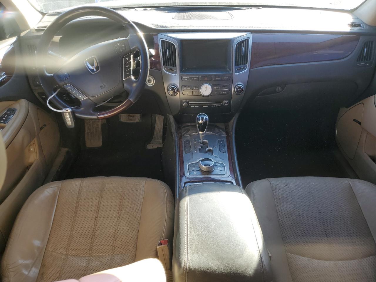 2013 Hyundai Equus - Image 8