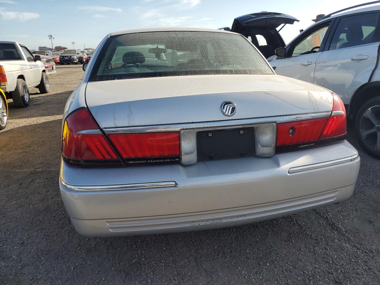 2001 Mercury Grand Marquis Ls VIN: 2MEFM75WX1X700050 Lot: 87292764