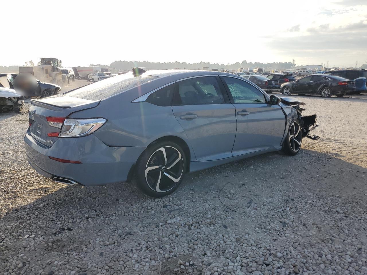 2022 Honda Accord - Image 3