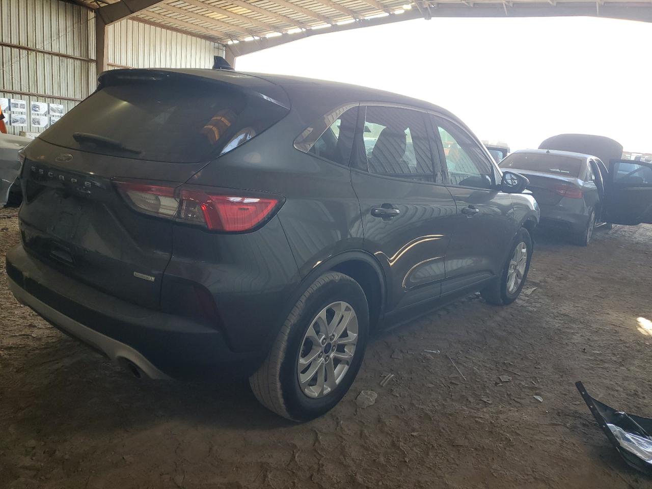 2020 Ford Escape - Image 3