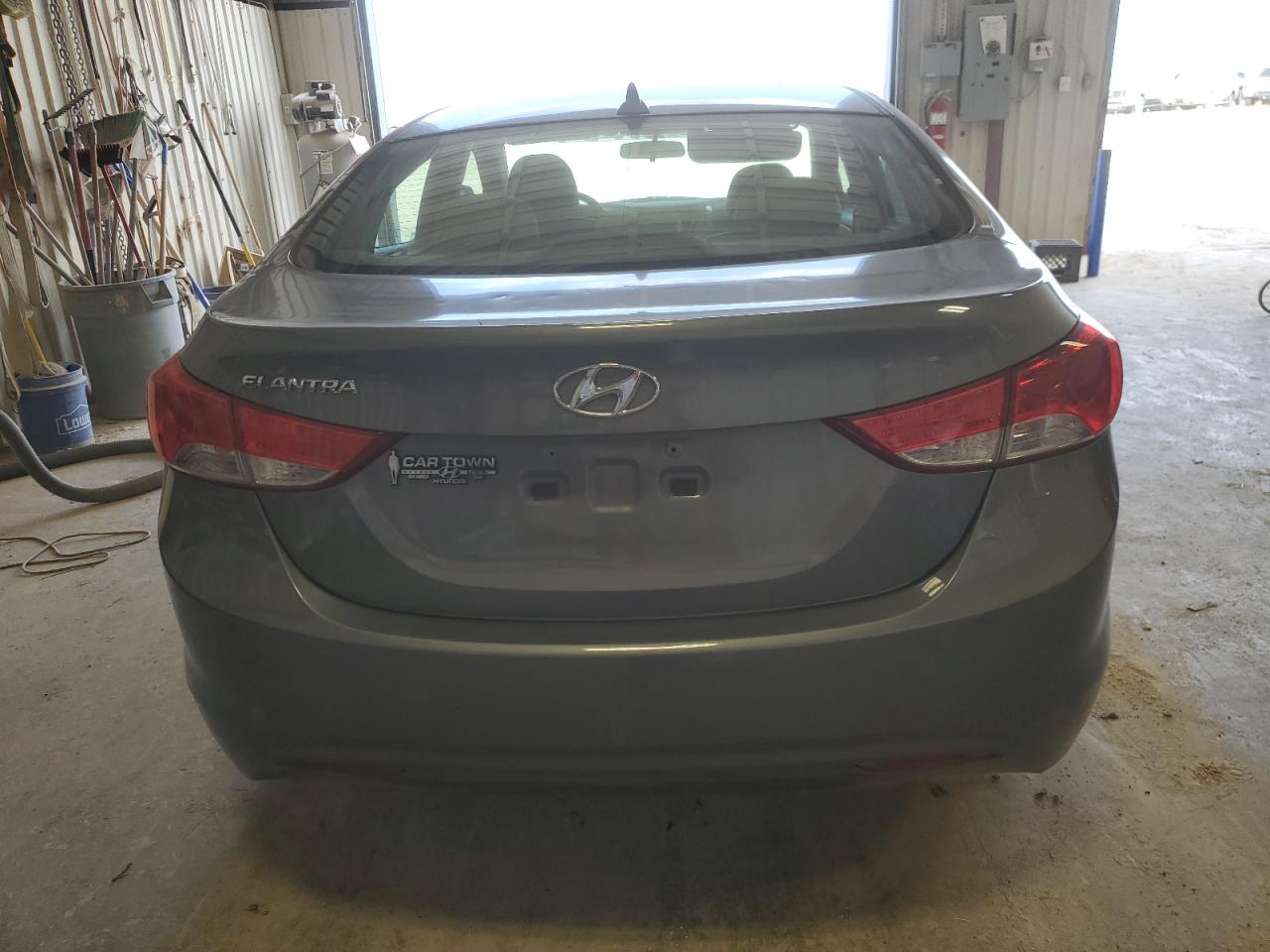 5NPDH4AE1DH232627 2013 Hyundai Elantra Gls