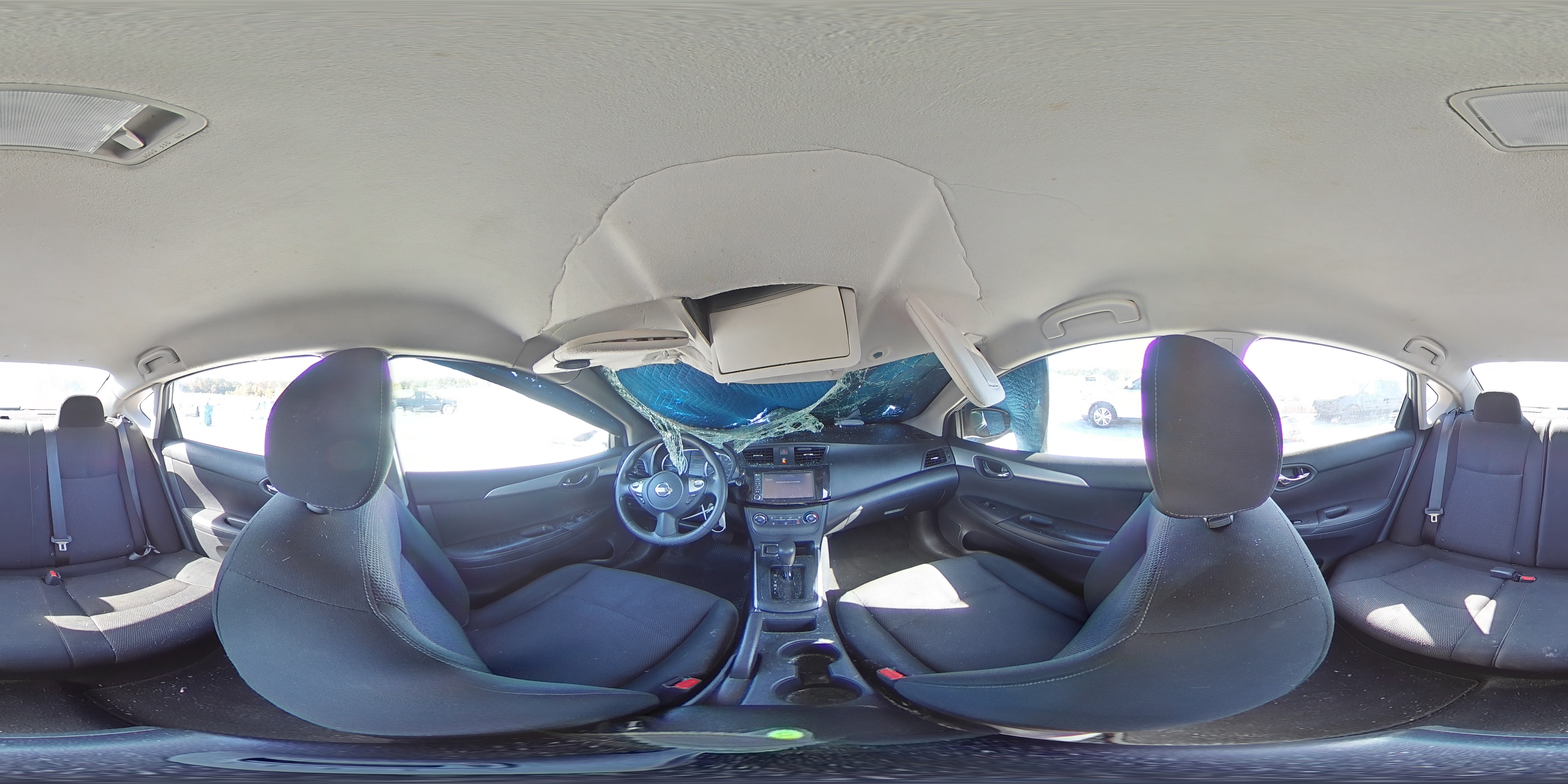 2019 Nissan Sentra - Image 12