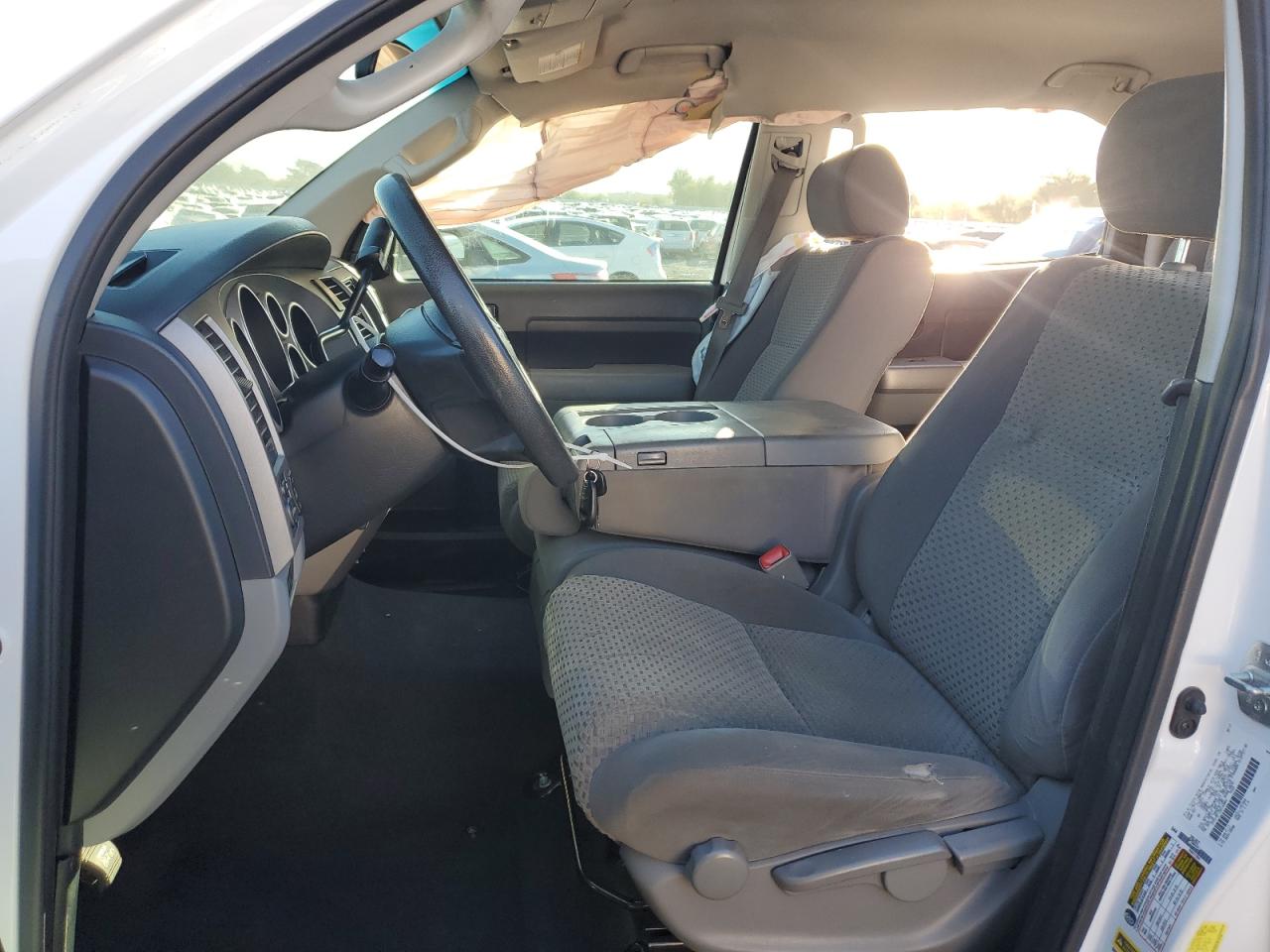 2013 Toyota Tundra - Image 7