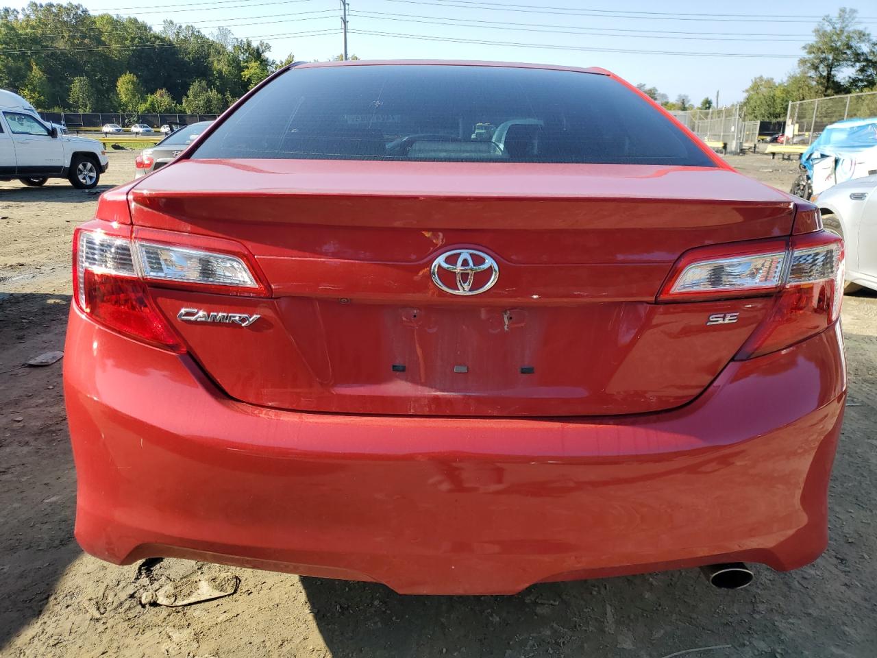 2014 Toyota Camry - Image 6