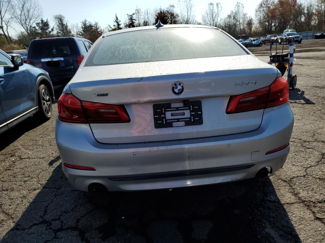 2018 BMW 530 Xi VIN: WBAJA7C58JWA71155 Lot: 75752914