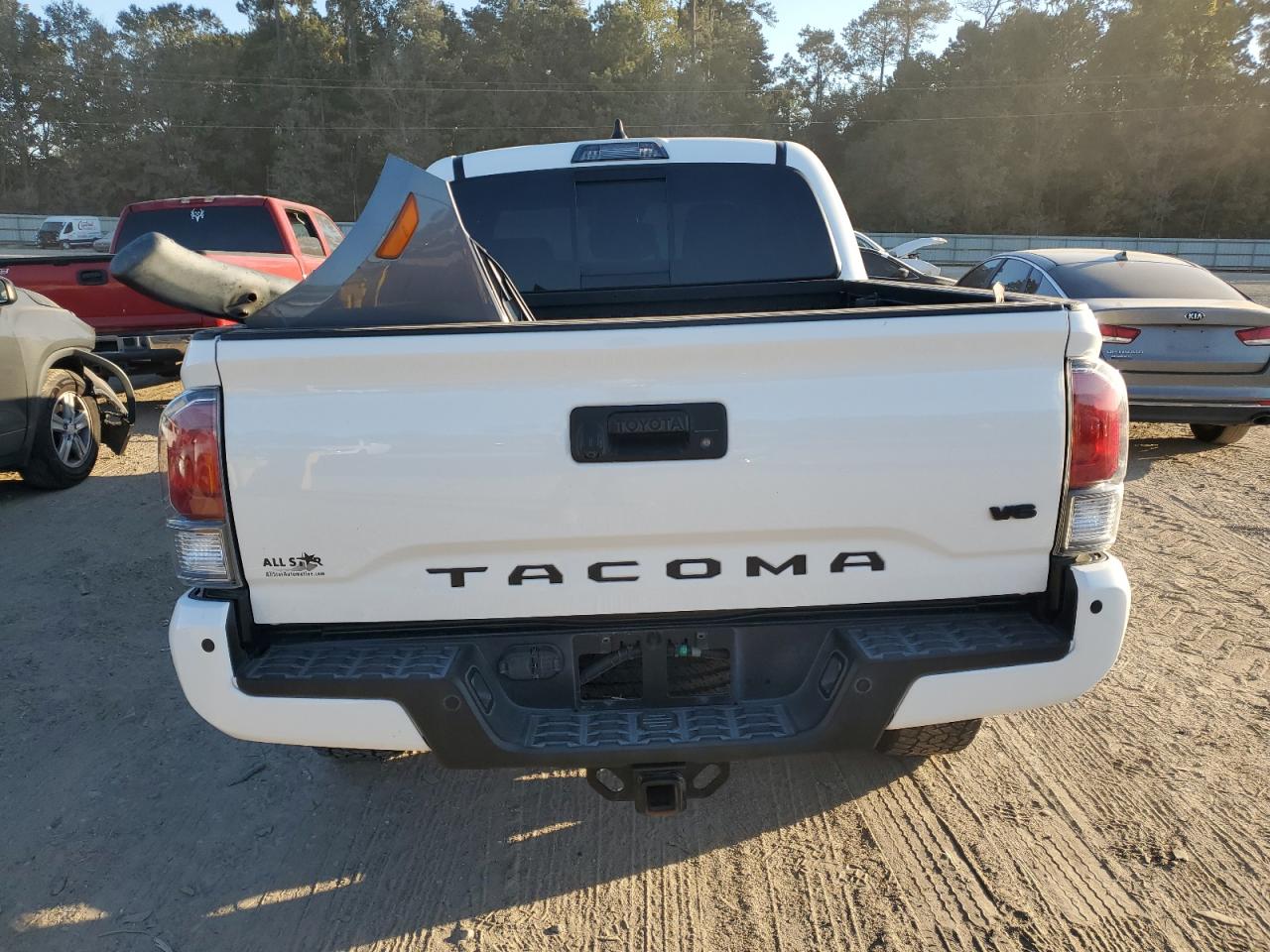2021 Toyota Tacoma - Image 6