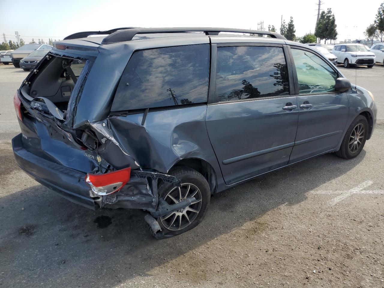 2007 Toyota Sienna Ce VIN: 5TDZK23CX7S018421 Lot: 74749994