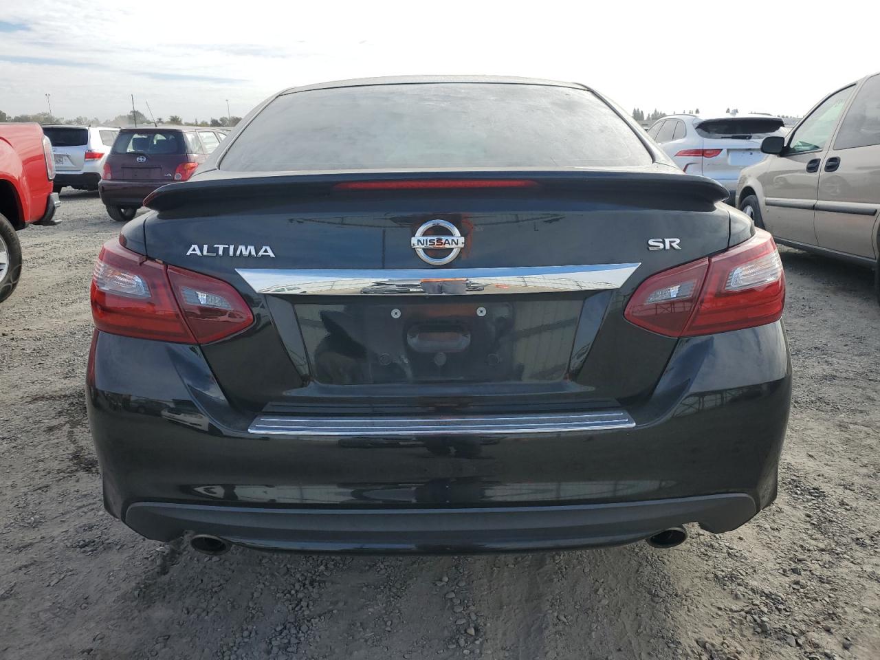2017 Nissan Altima - Image 6