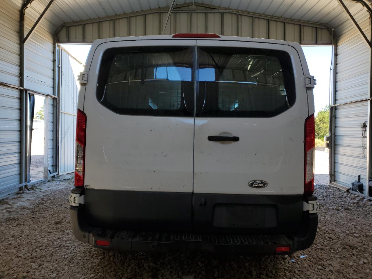 1FTYR1ZM7GKA72221 2016 Ford Transit T-250