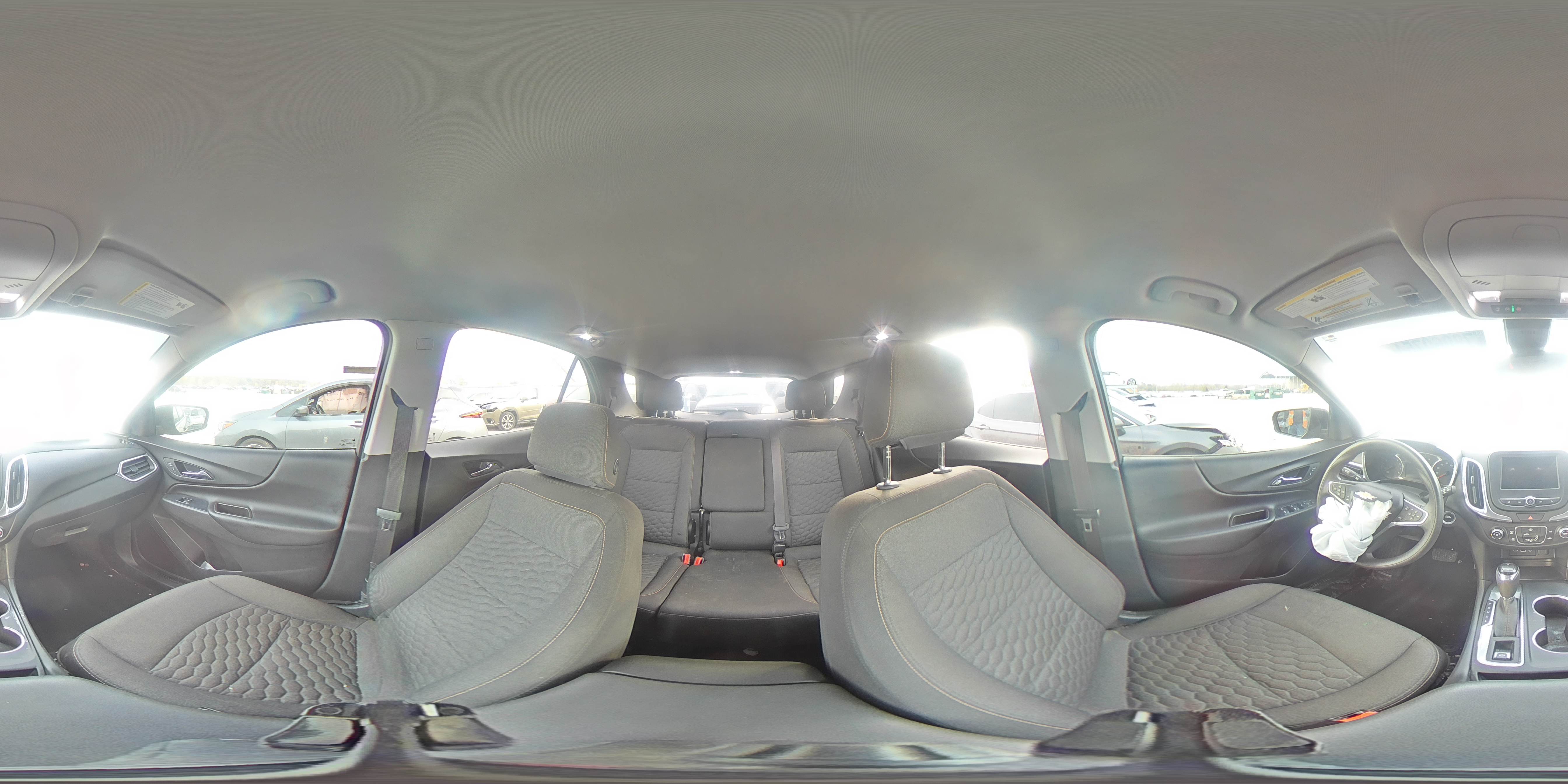 2020 Chevrolet Equinox - Image 13