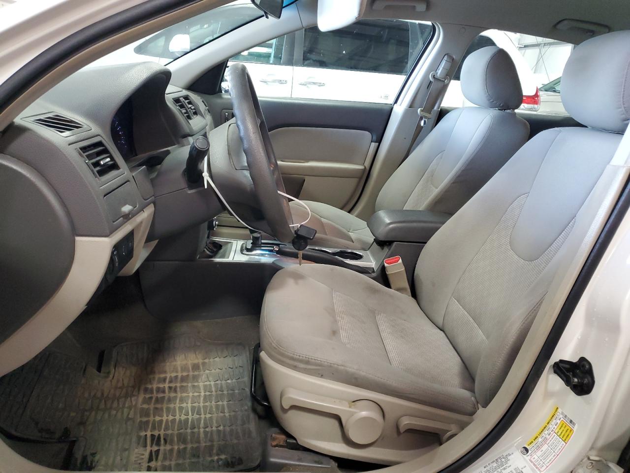 2012 Ford Fusion - Image 7