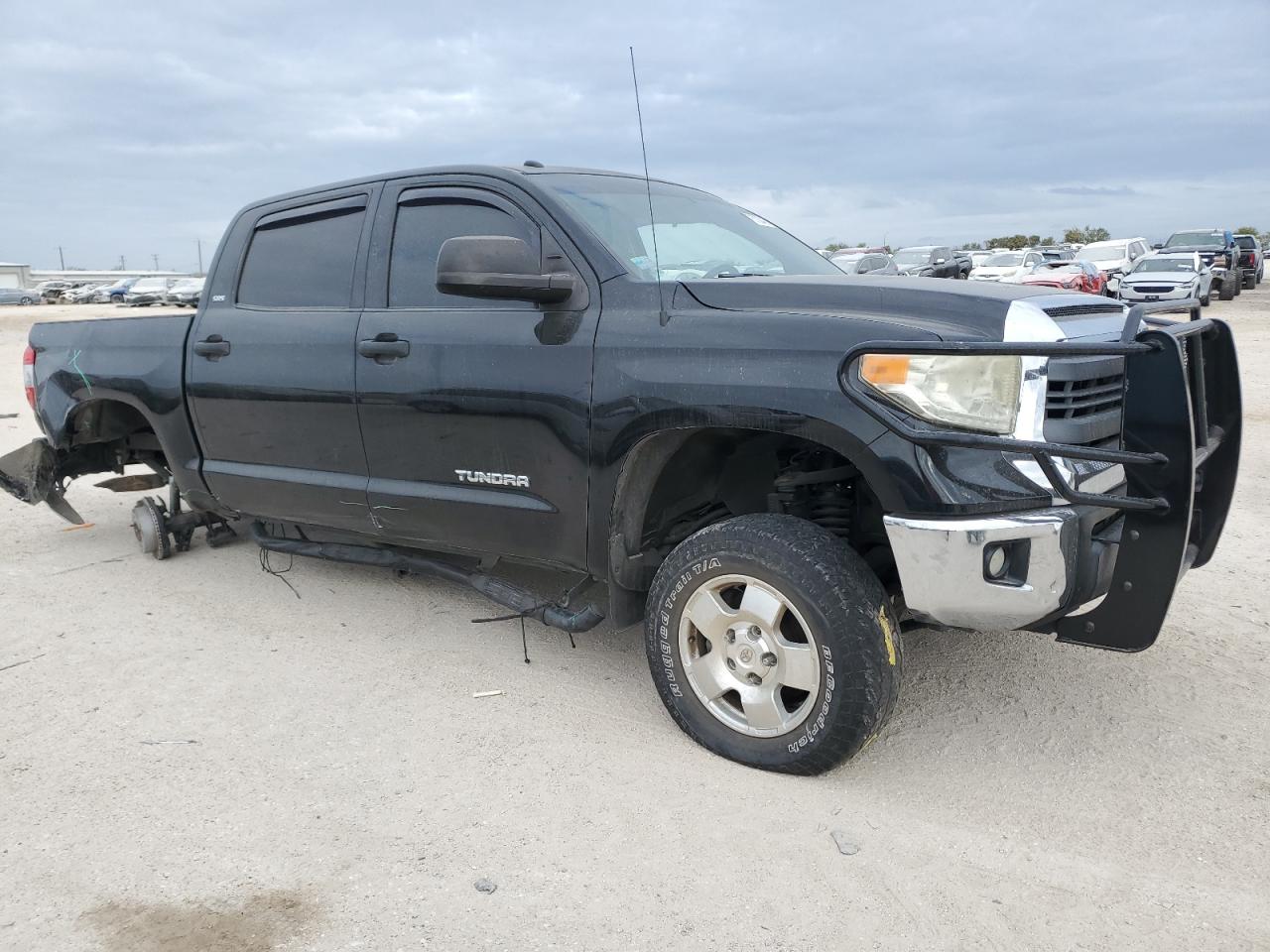 2014 Toyota Tundra - Image 4