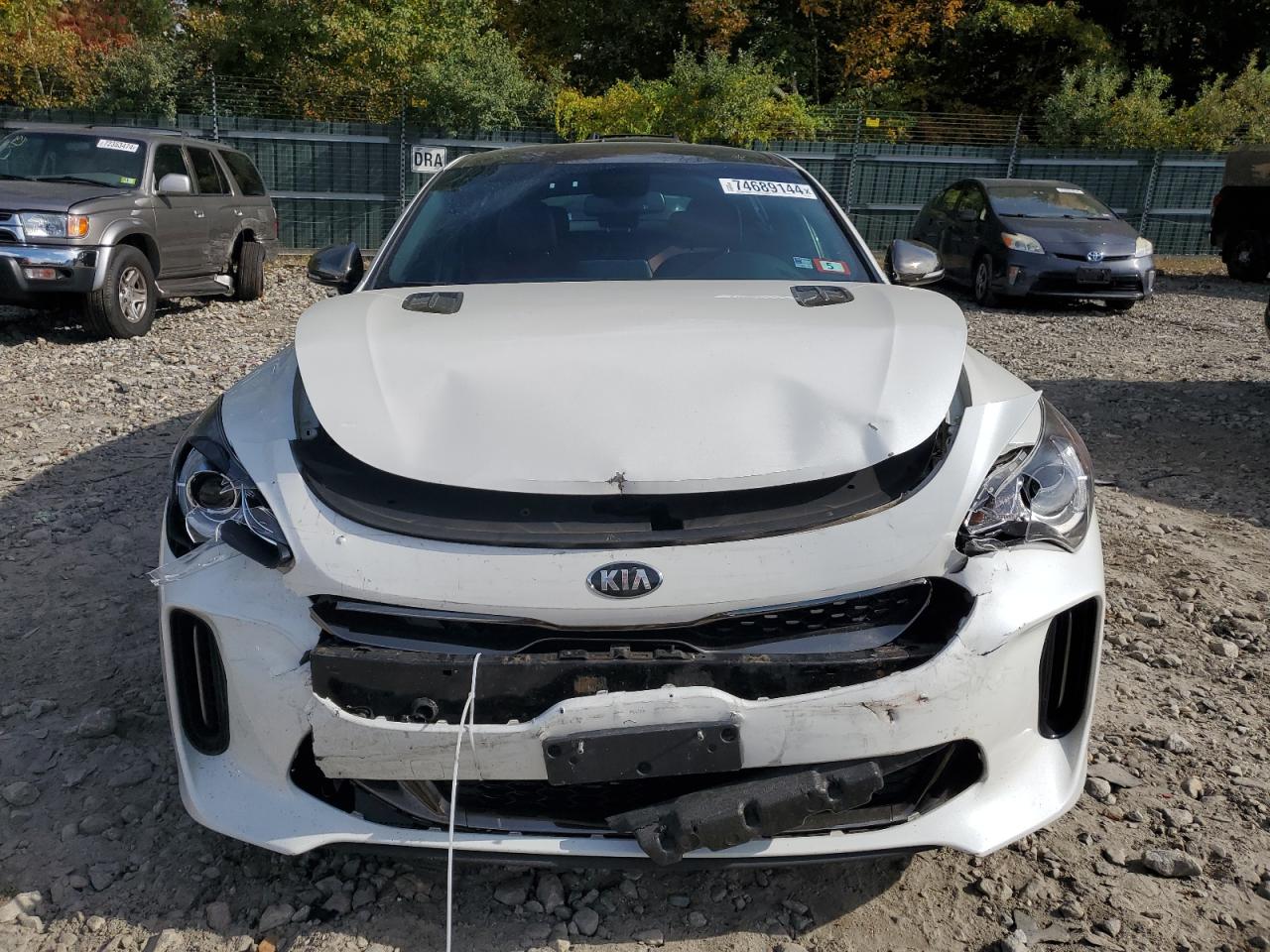 2021 Kia Stinger - Image 5