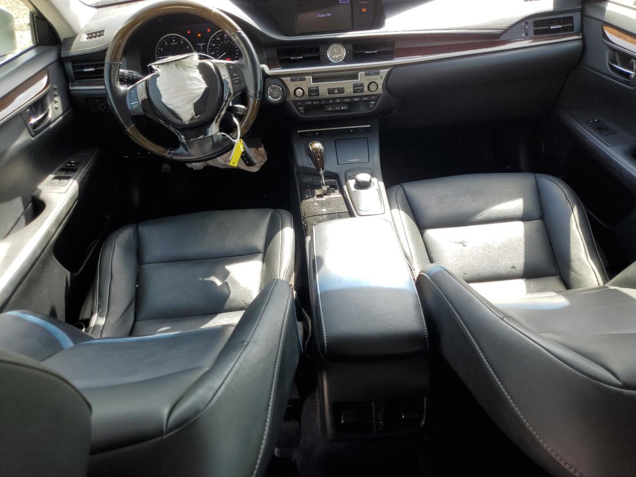 2013 Lexus ES - Image 8
