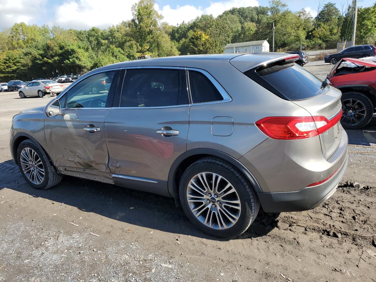 2016 Lincoln MKX - Image 2
