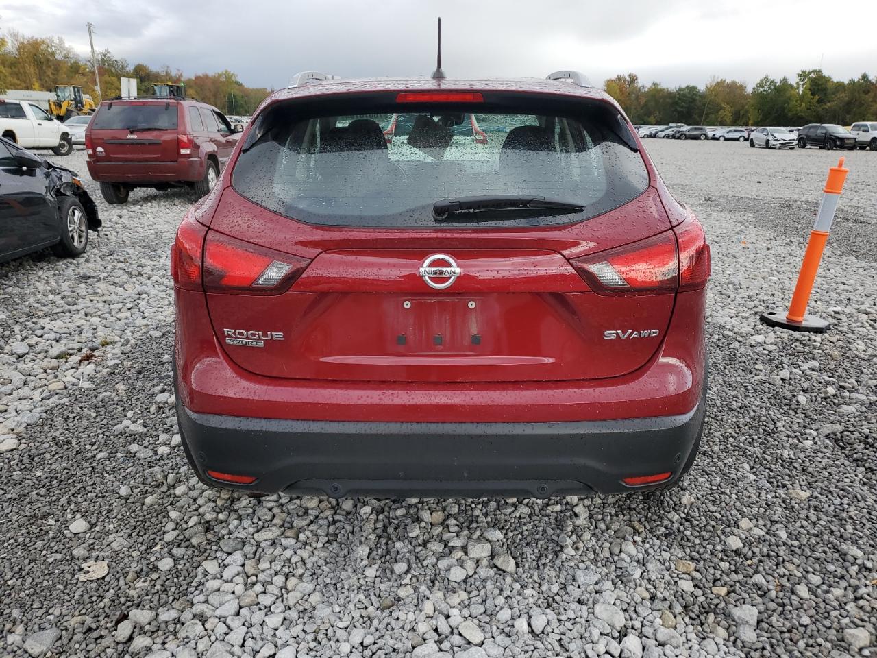 2019 Nissan Rogue - Image 2