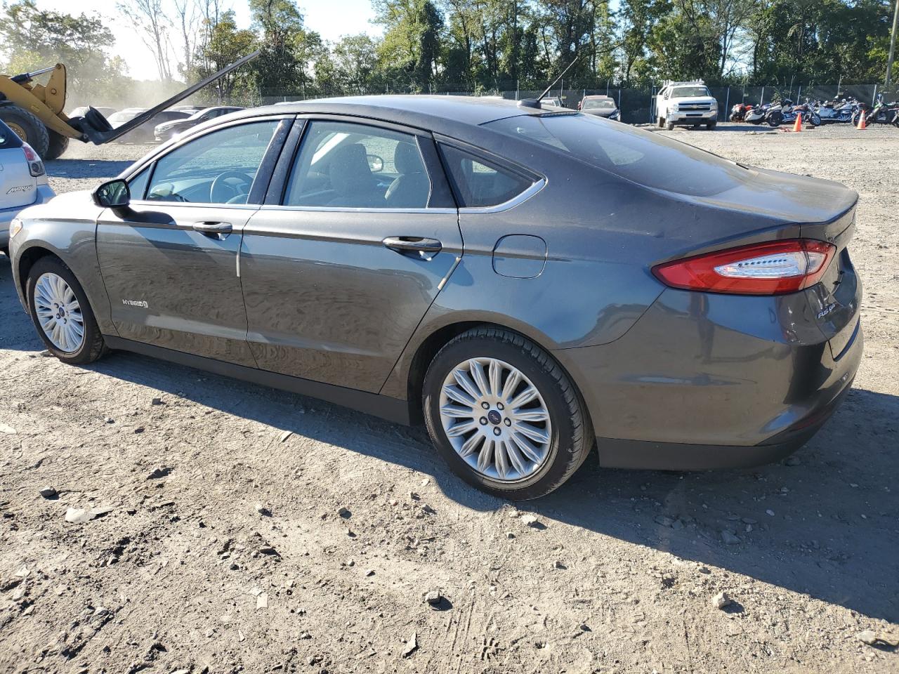 3FA6P0UU1FR178646 2015 Ford Fusion S Hybrid