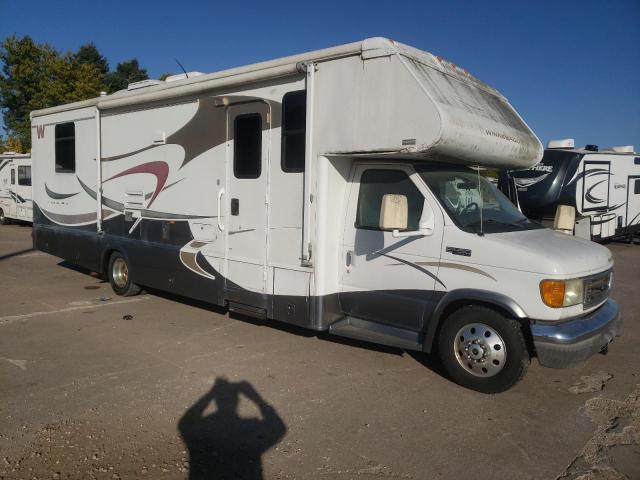 2005 Ford Econoline E450 Super Duty Cutaway Van იყიდება Eldridge-ში, IA - Top/Roof