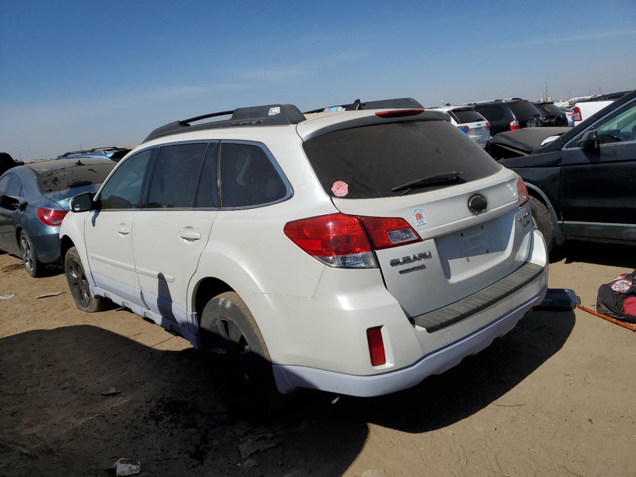 2011 Subaru Outback - Image 2
