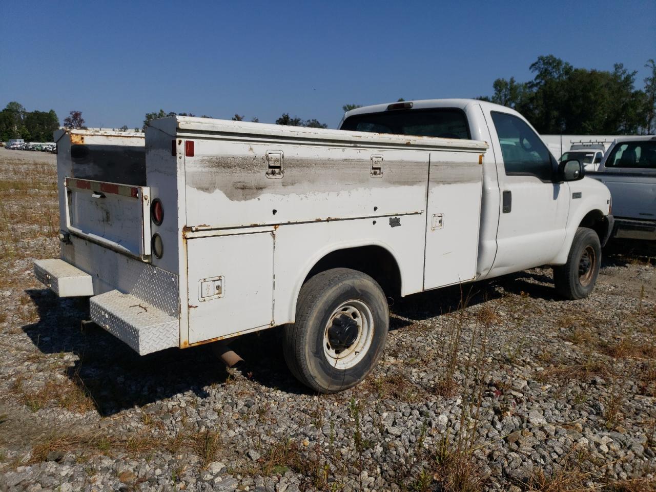 2002 Ford F250 - Image 3