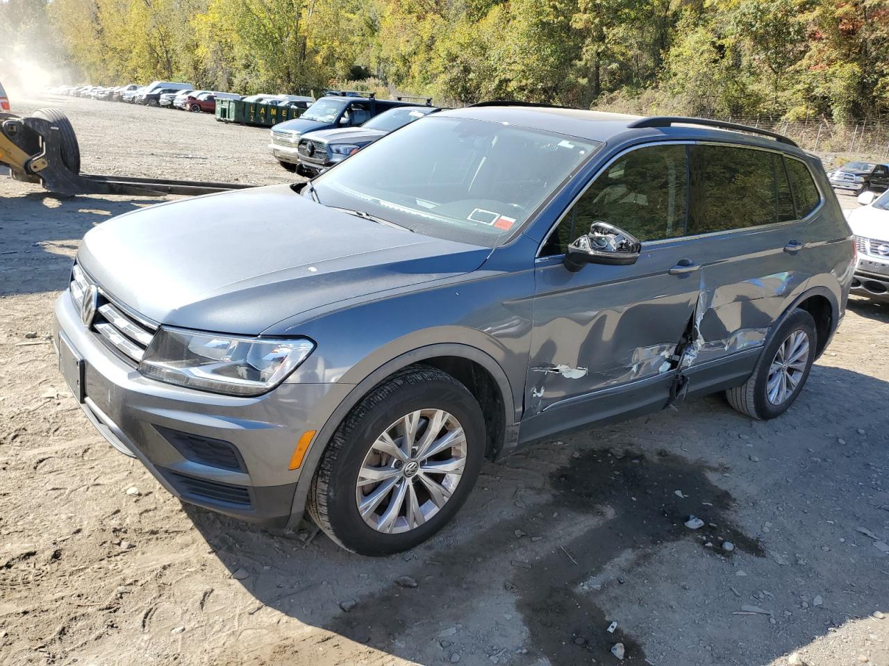 2018 Volkswagen Tiguan - Image 1