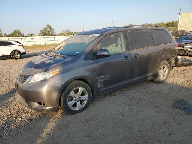 2014 Toyota Sienna Le