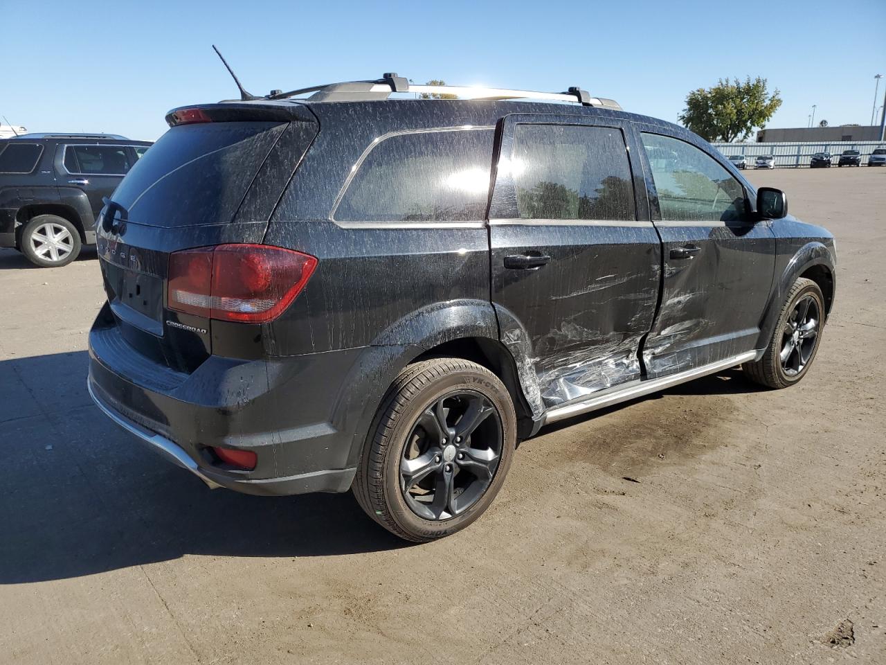 2017 Dodge Journey - Image 3