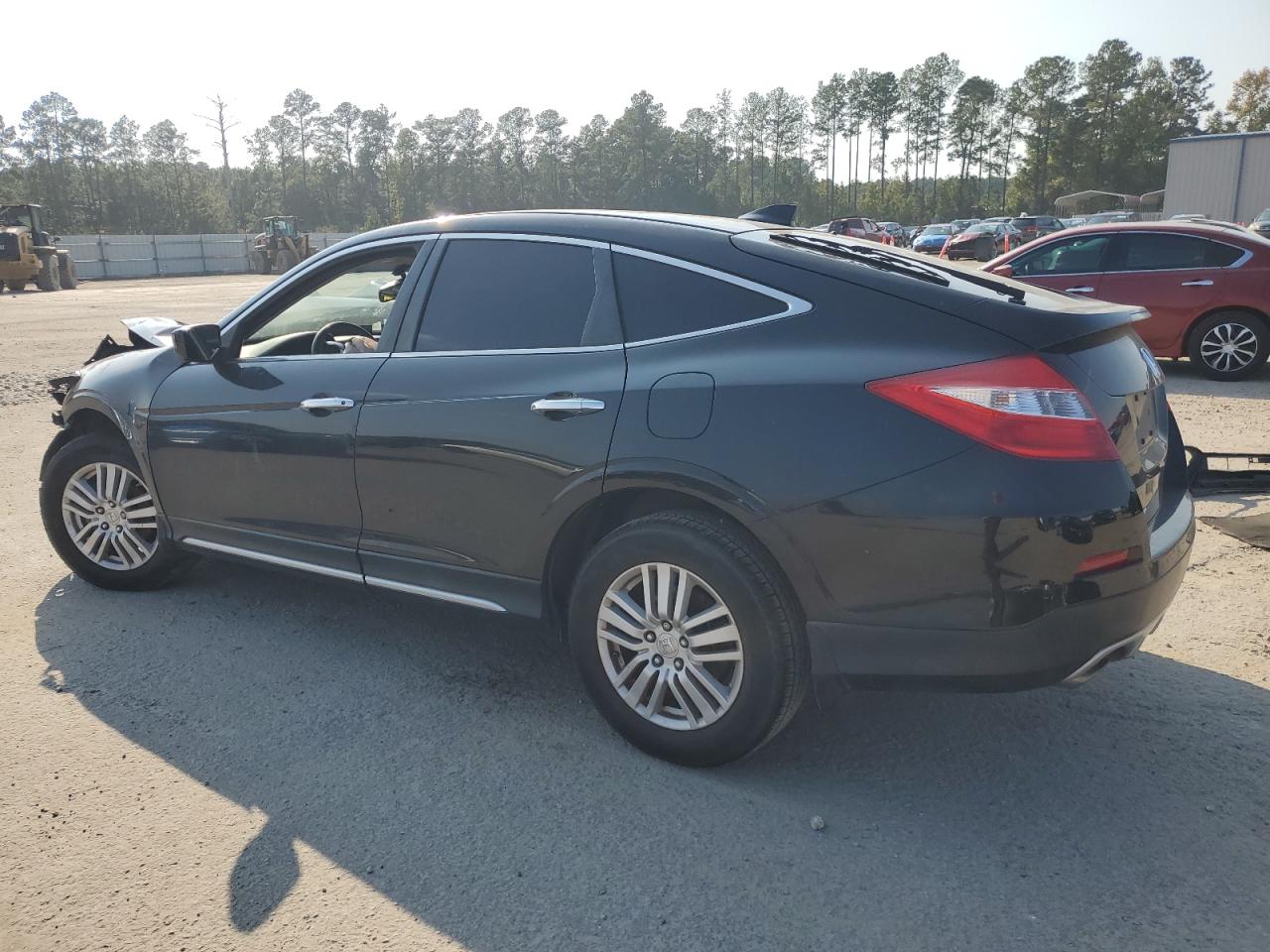 2015 Honda Crosstour - Image 2