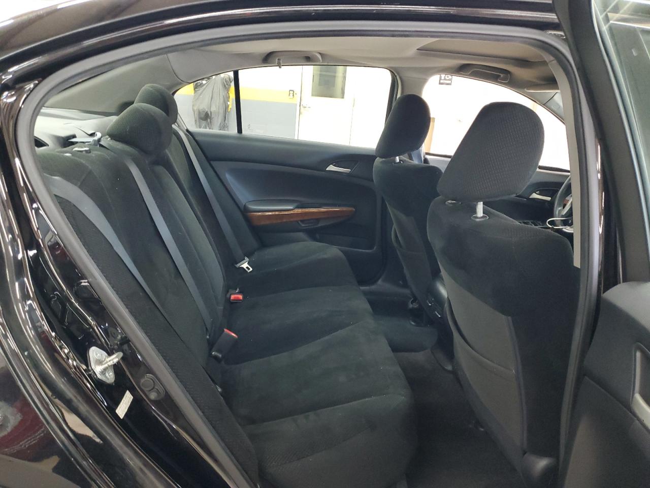 2011 Honda Accord Ex VIN: 1HGCP2F7XBA053750 Lot: 73556594