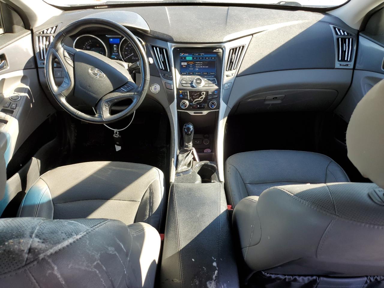 2015 Hyundai Sonata - Image 8