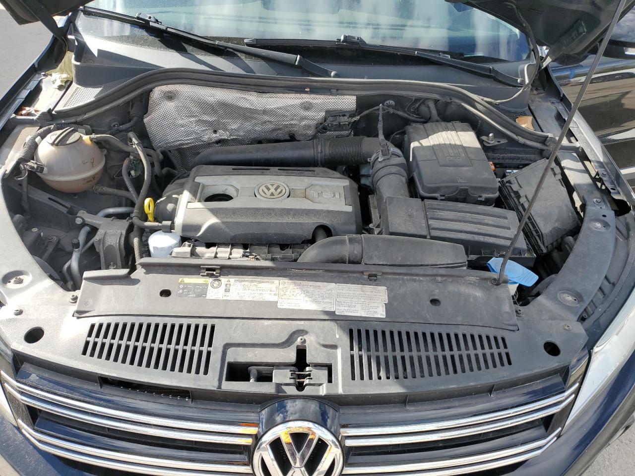 WVGBV7AX9FW102705 2015 Volkswagen Tiguan S