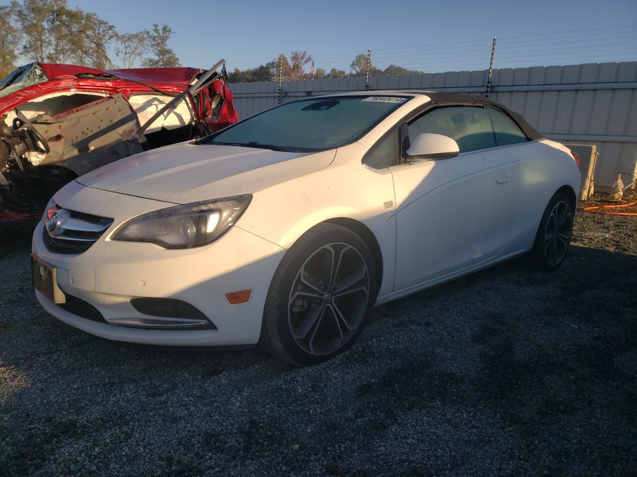 VIN W04WT3N58GG084670 2016 BUICK CASCADA no.1