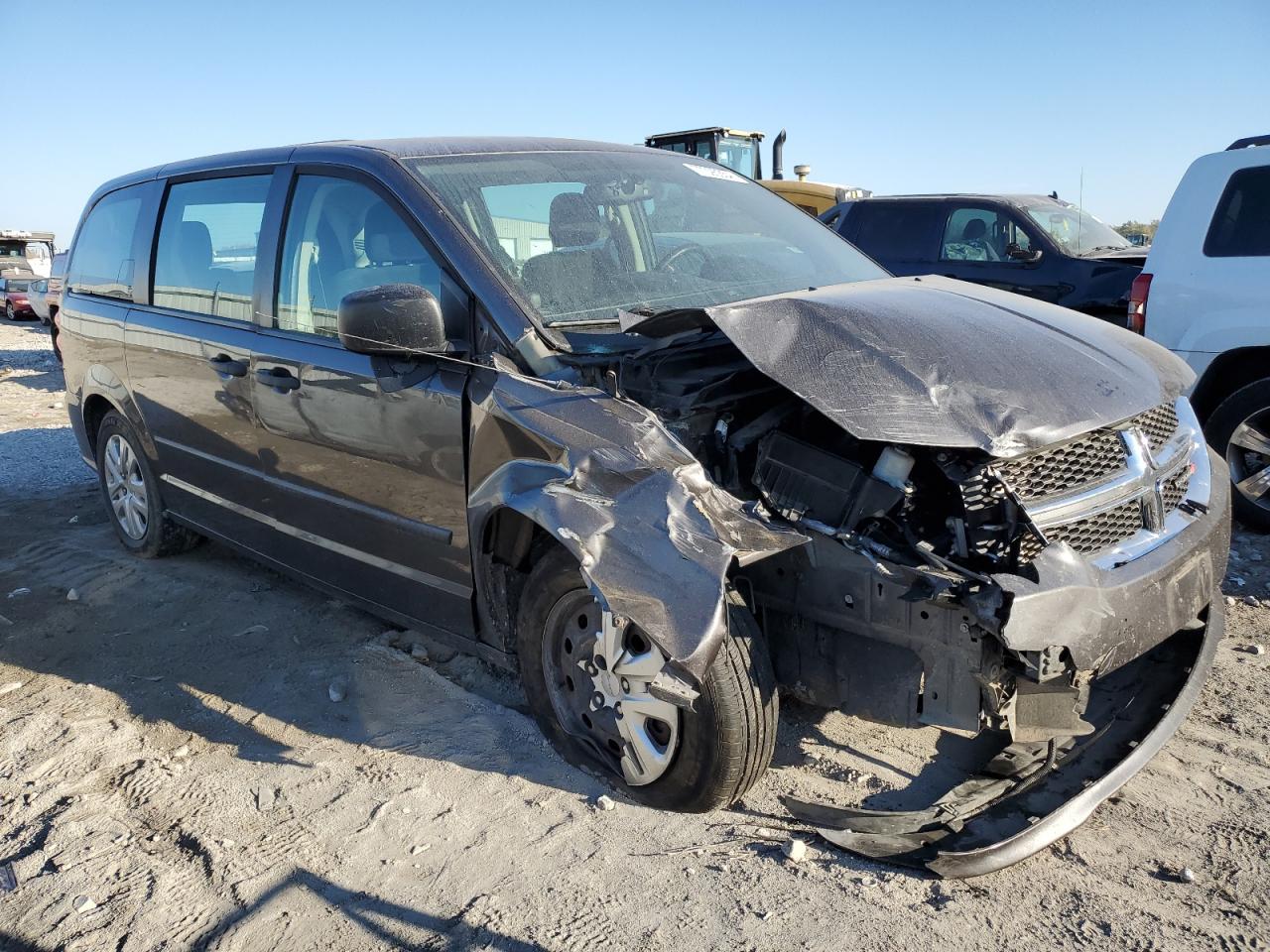 2016 Dodge Caravan - Image 4