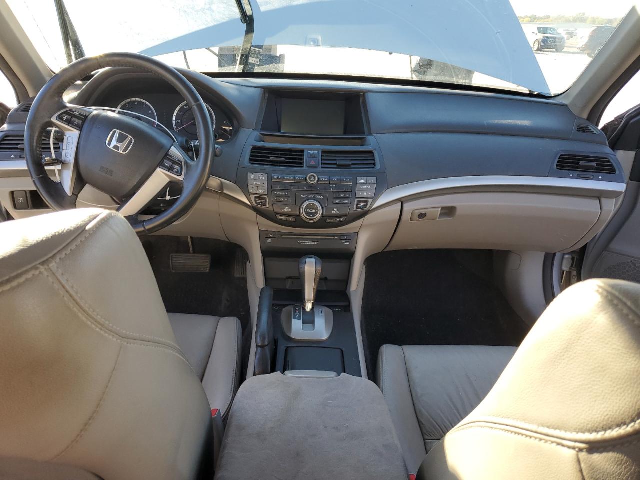 2010 Honda Accord - Image 8