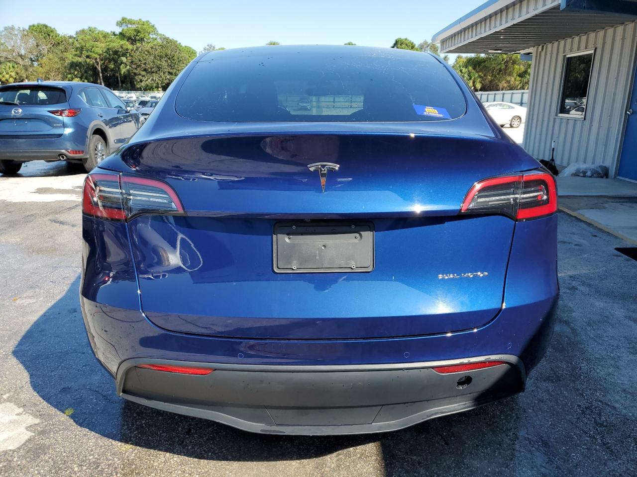 7SAYGDEE5NF464651 2022 Tesla Model Y