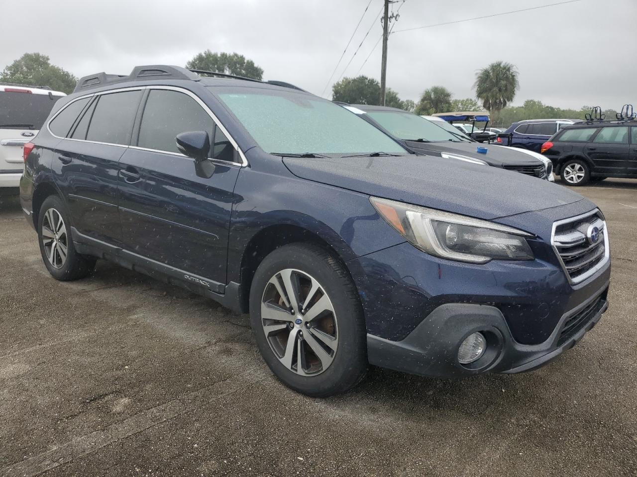 2018 Subaru Outback - Image 4
