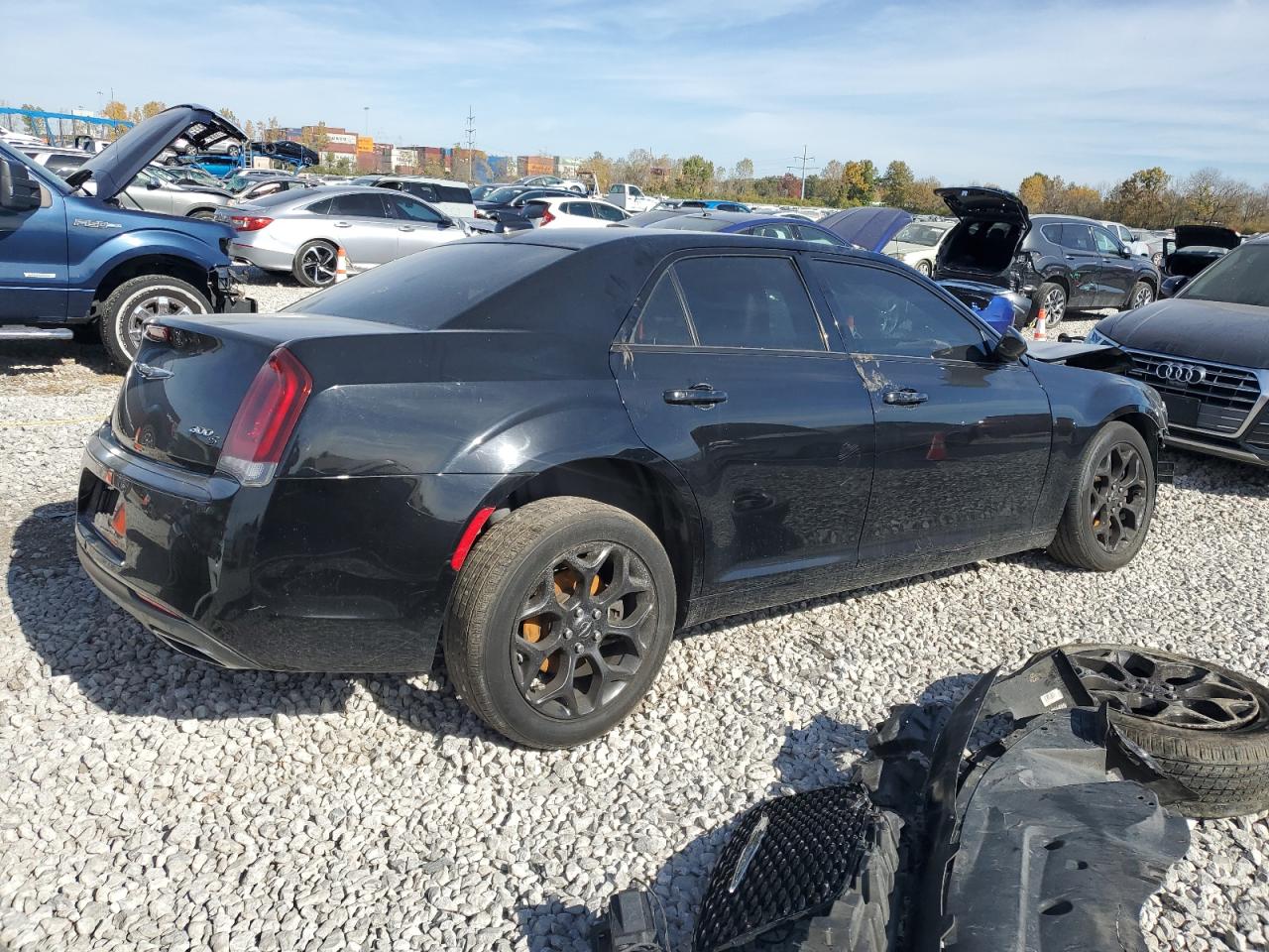 2019 Chrysler 300 - Image 3