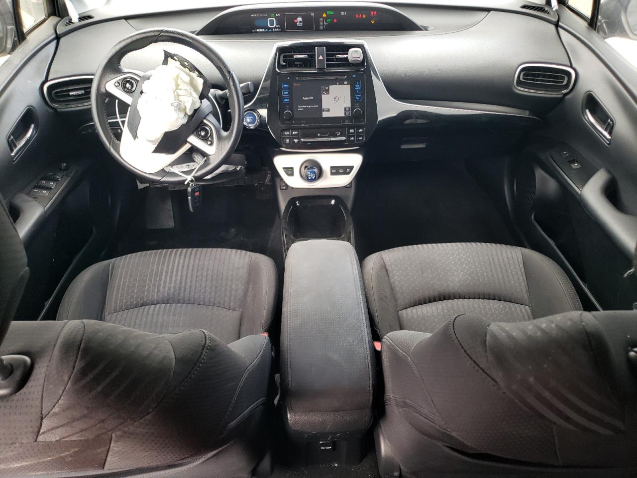 2017 Toyota Prius - Image 8
