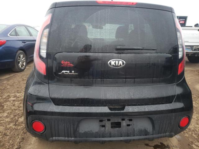  KIA SOUL 2017 Чорний