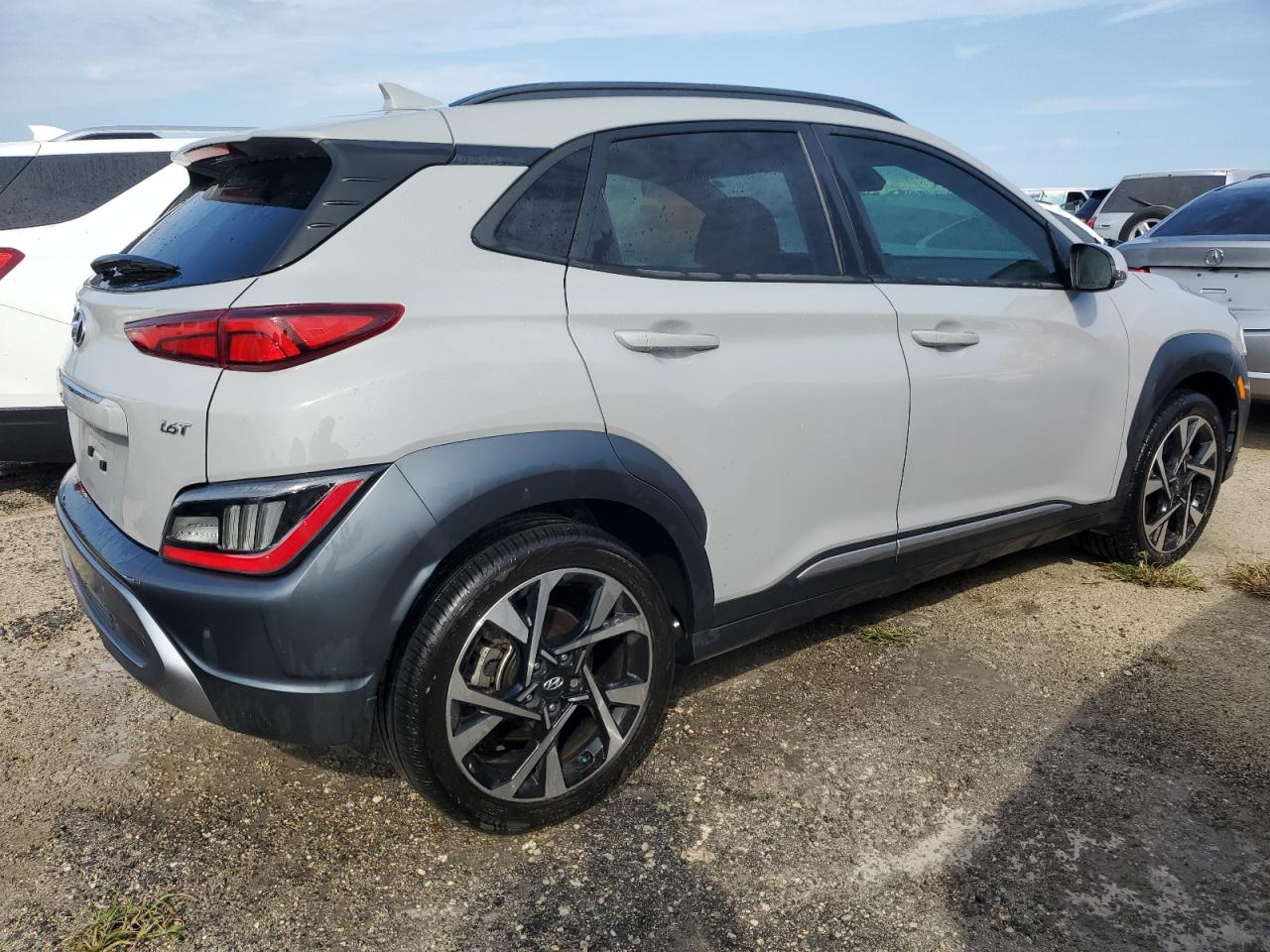2022 Hyundai Kona - Image 3