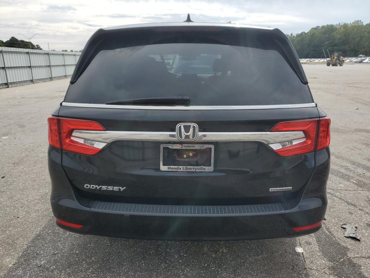 2018 Honda Odyssey - Image 6
