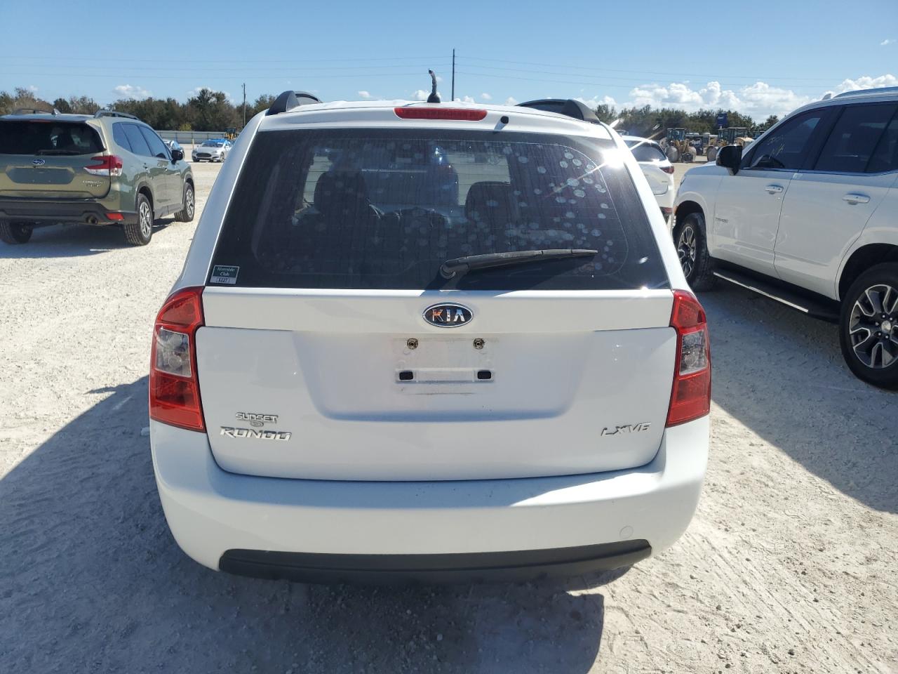 2008 Kia Rondo Lx VIN: KNAFG526X87128508 Lot: 77419384