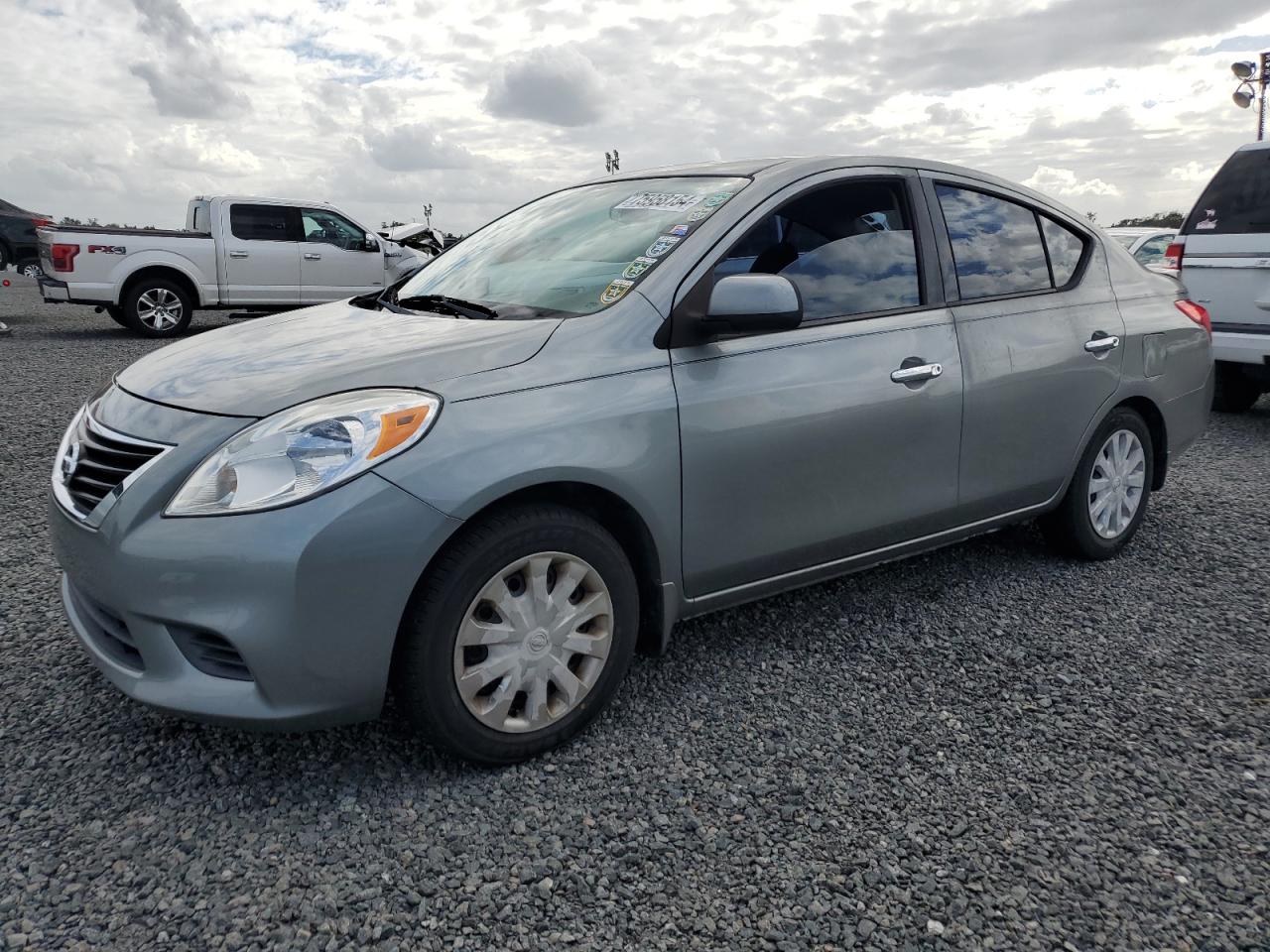 2014 Nissan Versa S VIN: 3N1CN7AP5EL814158 Lot: 75958154