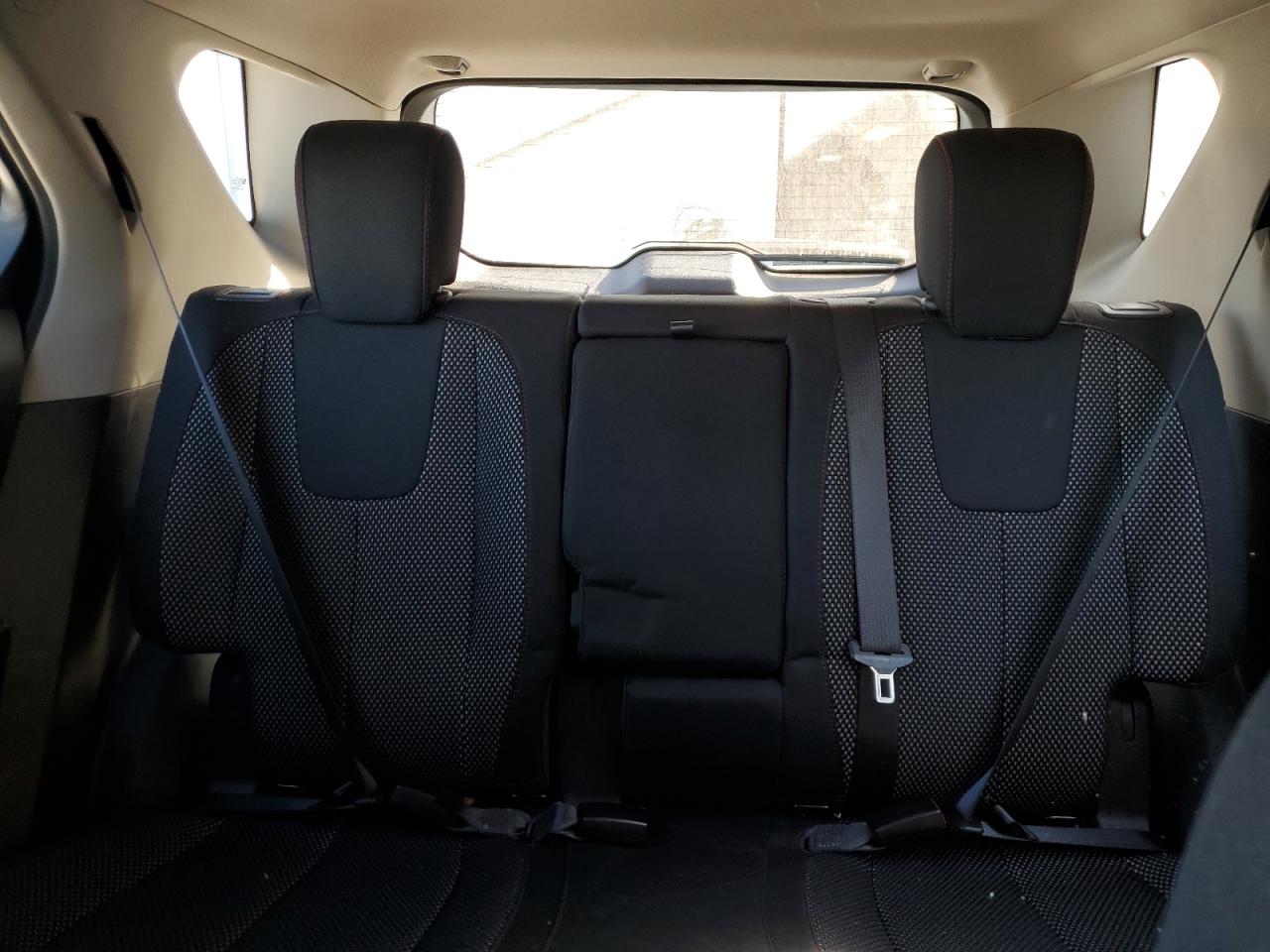 2016 Chevrolet Equinox - Image 10