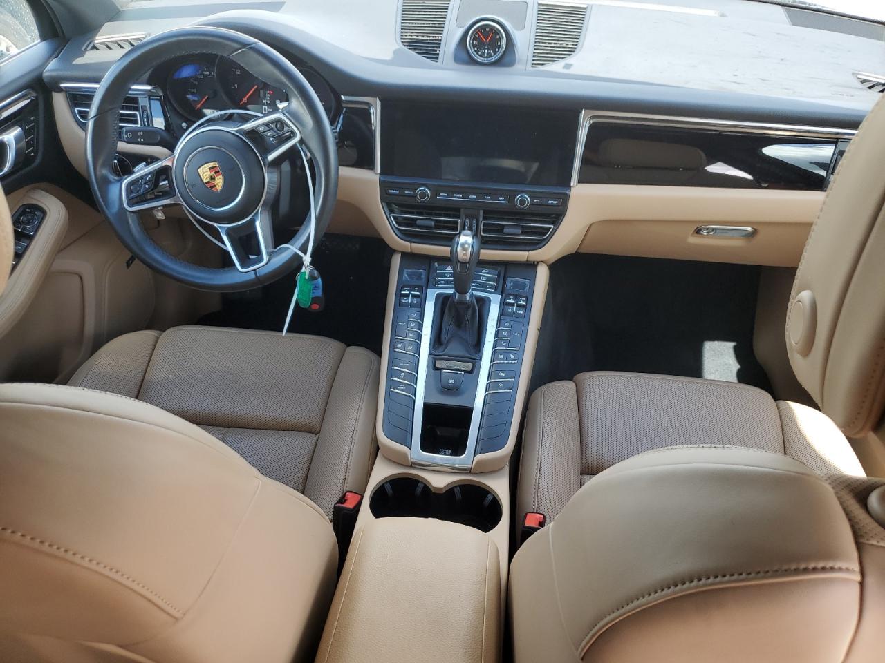 WP1AA2A57LLB15204 2020 Porsche Macan