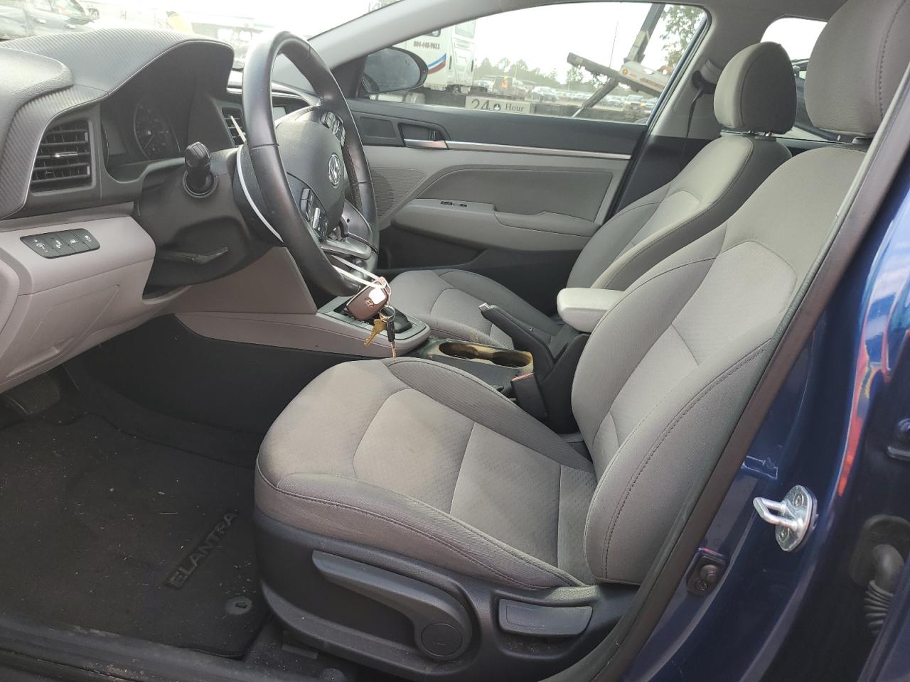 5NPD84LF4KH463590 2019 Hyundai Elantra Sel