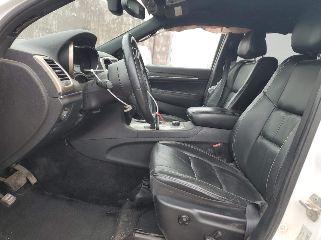 2015 Jeep Grand Cherokee - Image 7