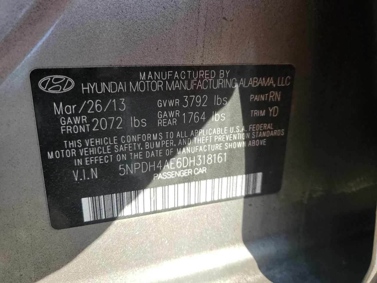 2013 Hyundai Elantra - Image 13